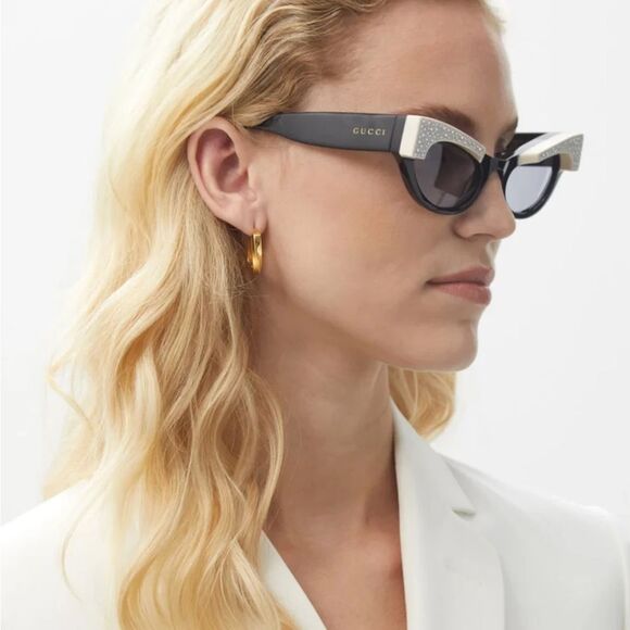 Gucci Cat Eye Crystal Sunglasses Black RARE - Picture 3 of 11